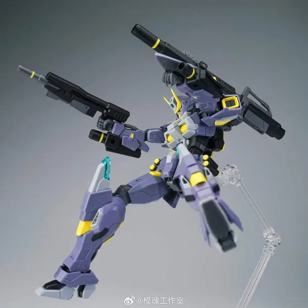 SNAA - THUNDER INCISE GRACE 1/144 Model Kit